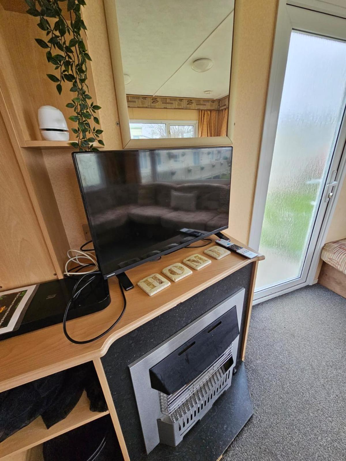 Sunnymede Ingoldmells Fantasy Islands Static Caravan Park سكيغنيس المظهر الخارجي الصورة